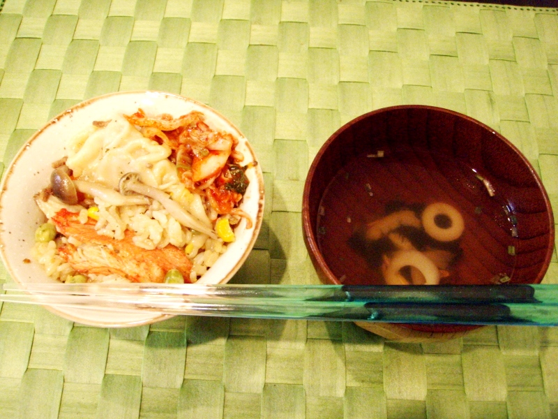 パエーリャ風ごちゃまぜ丼