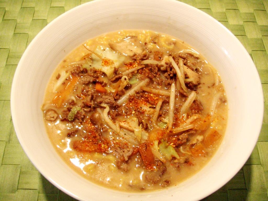 担々麺風とろみラーメン